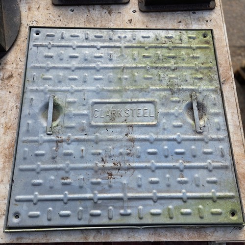 Galvanised manhole cover - galvanised, &
