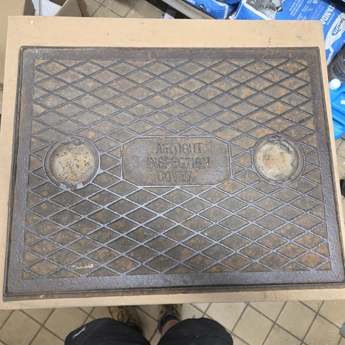 Cast iron manhole - iron, cover