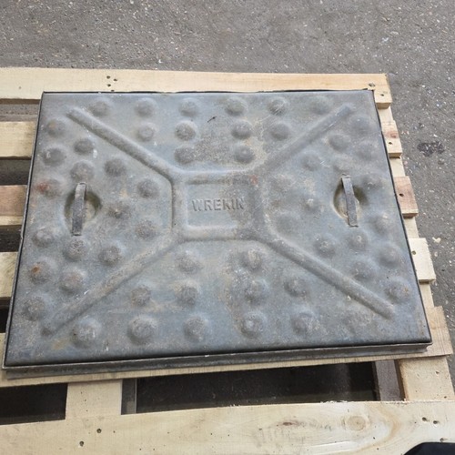 Galvanised manhole cover - galvanised, &