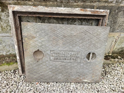 Cast iron manhole drain cover - cast,