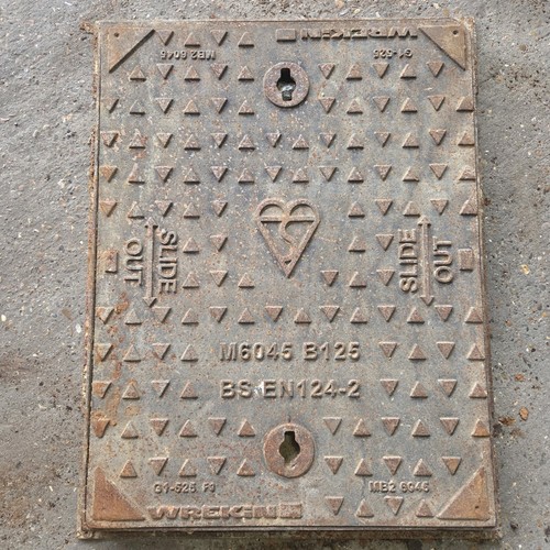 Cast iron manhole cover - cast,