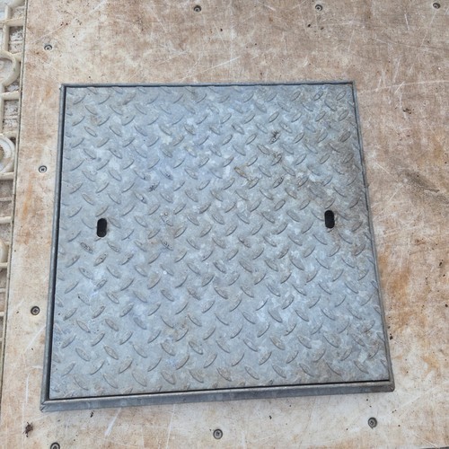 Galvanised manhole cover - galvanised, &